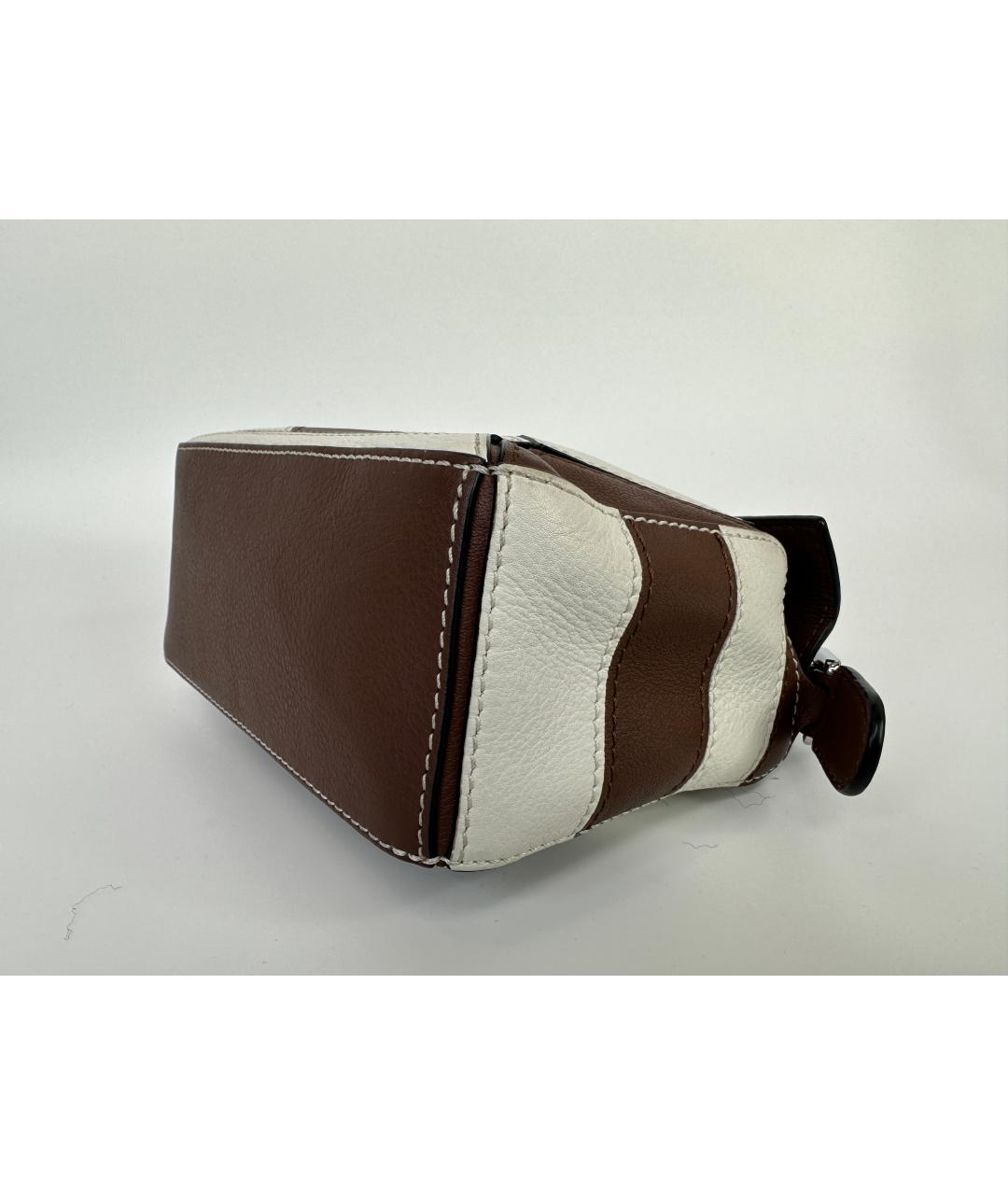 LOEWE Белая кожаная сумка с короткими ручками, фото 7