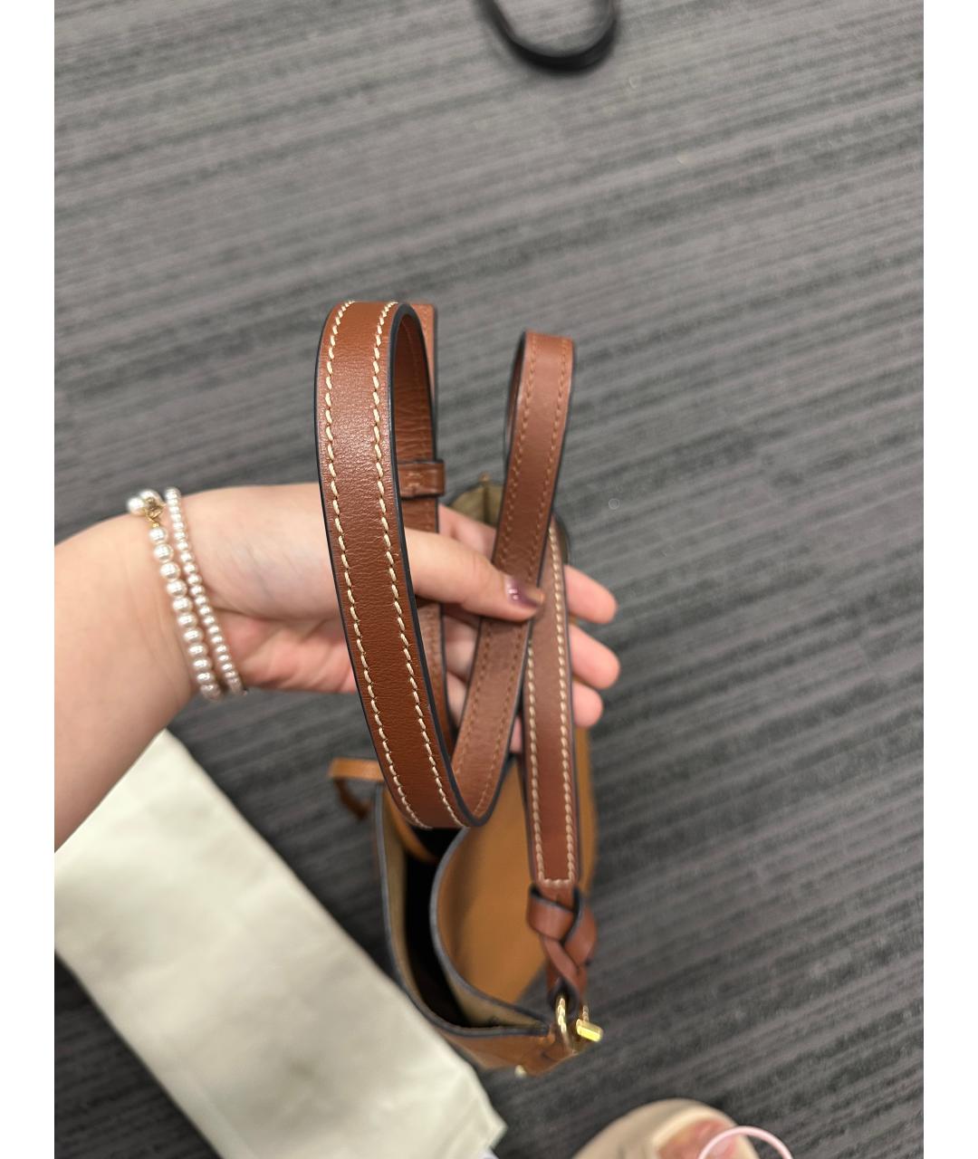 LOEWE Бежевая кожаная сумка через плечо, фото 5