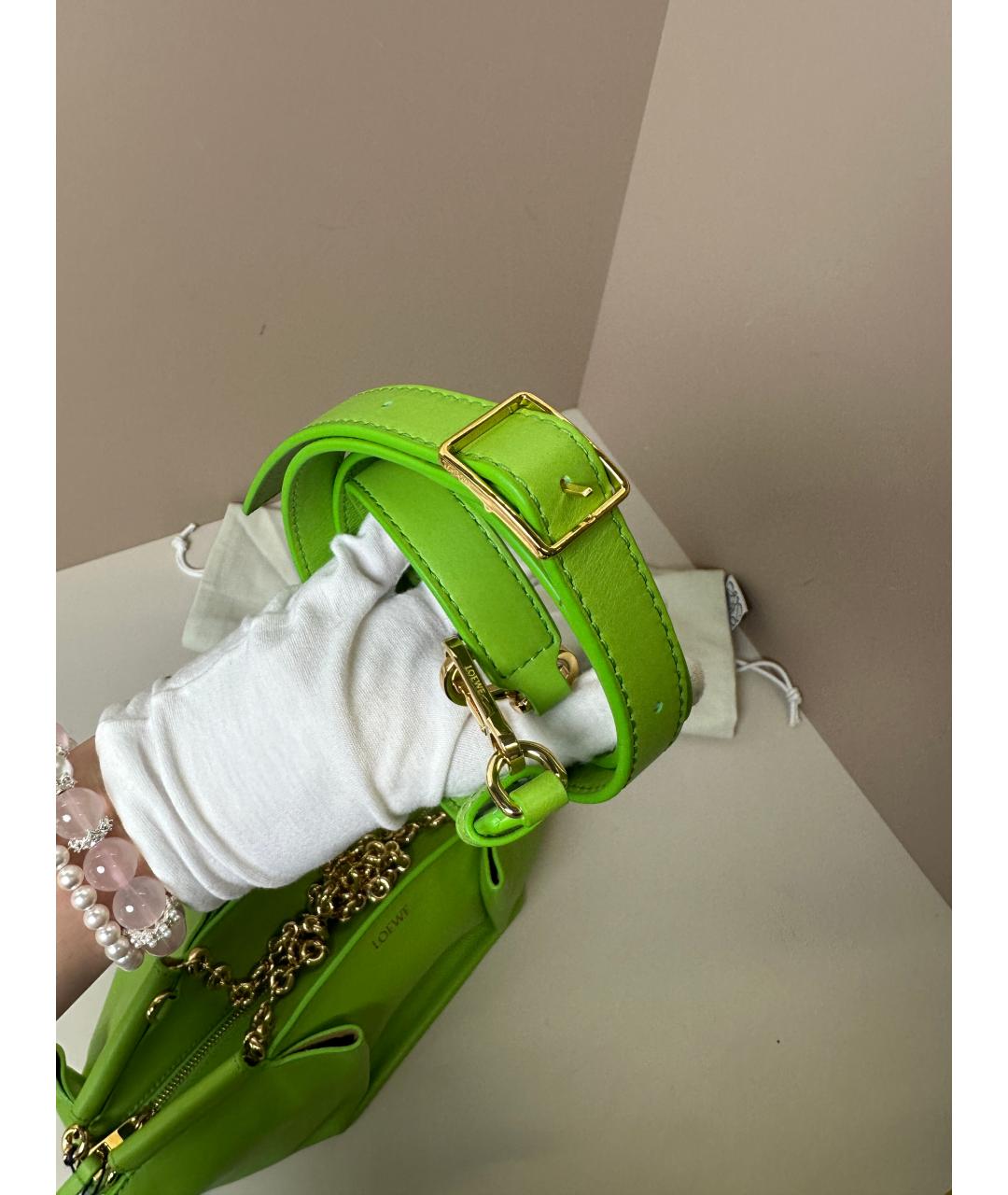 LOEWE Зеленая кожаная сумка с короткими ручками, фото 4