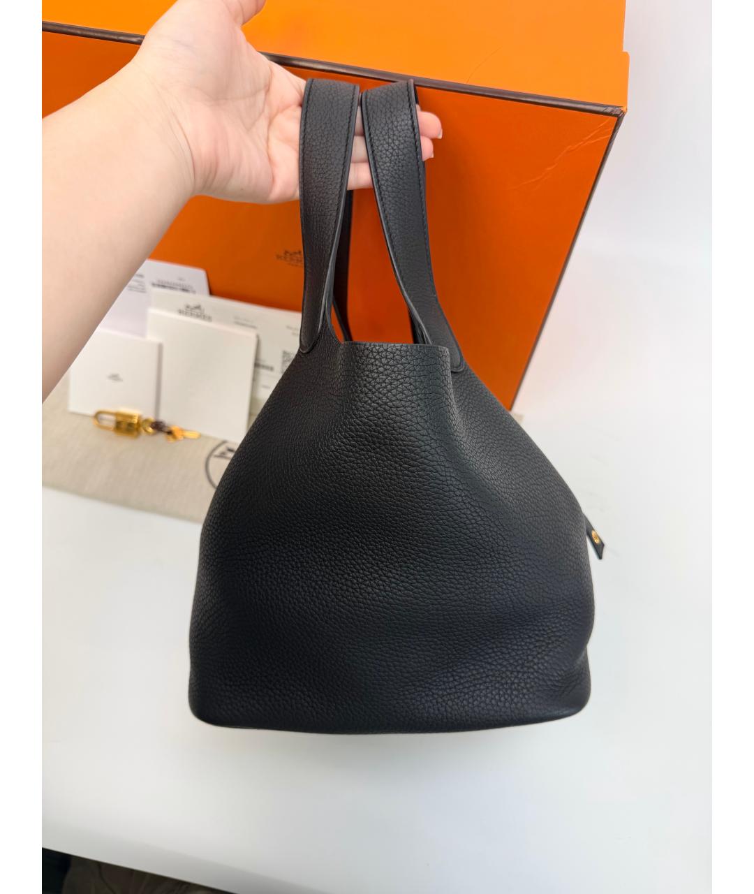 HERMES Черная кожаная сумка с короткими ручками, фото 2