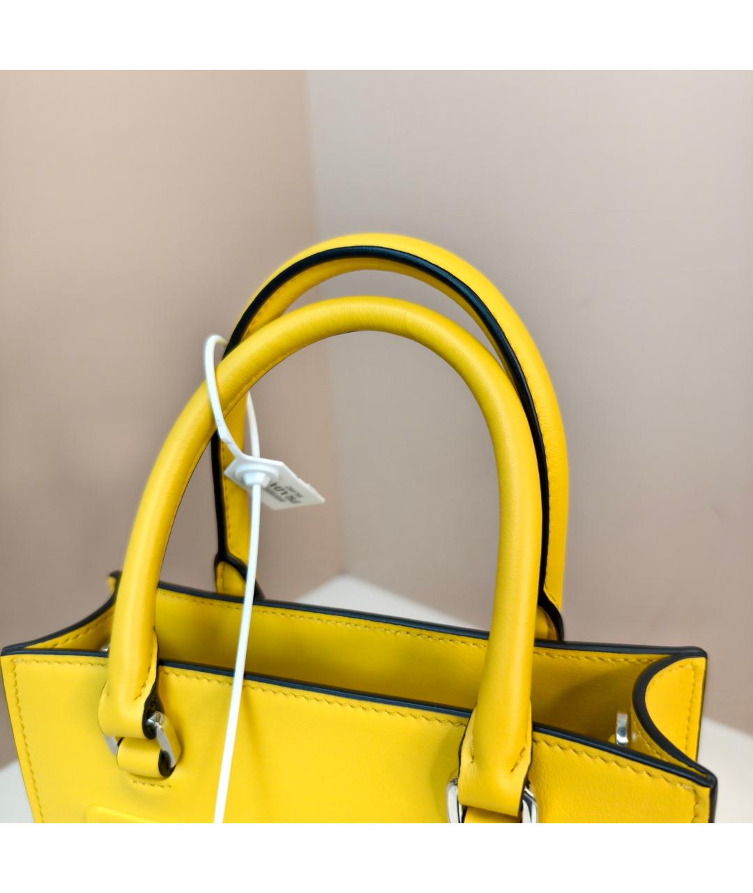 PRADA Желтая кожаная сумка через плечо, фото 4