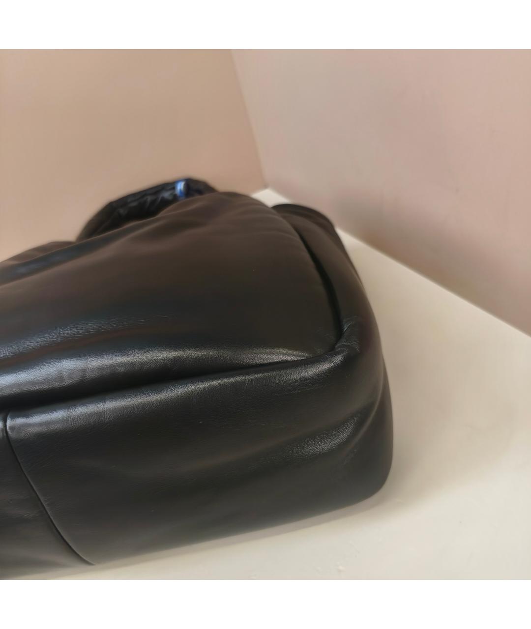 PRADA Черная кожаная сумка с короткими ручками, фото 4