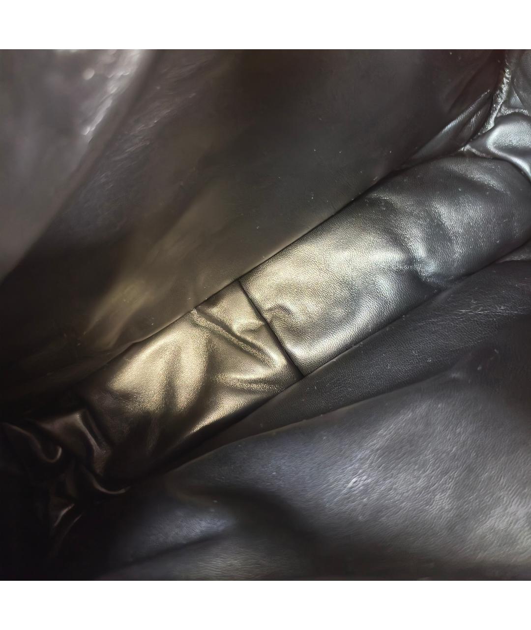 PRADA Черная кожаная сумка с короткими ручками, фото 4