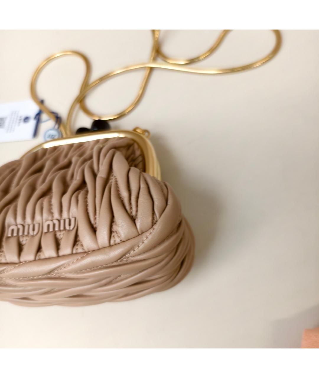 MIU MIU Бежевая кожаная сумка через плечо, фото 5
