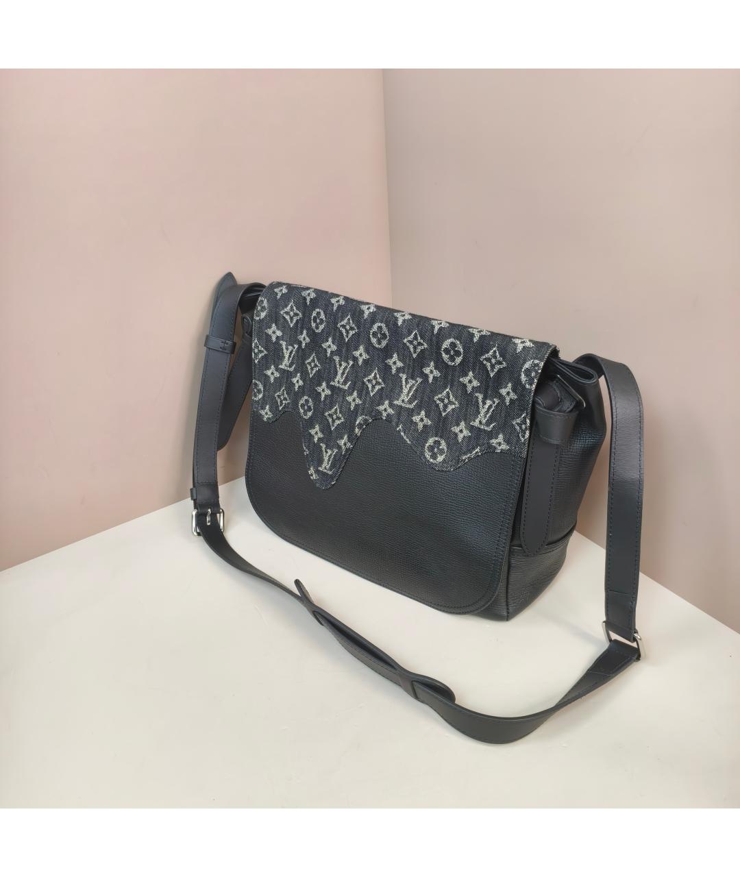 LOUIS VUITTON Черная кожаная сумка через плечо, фото 4