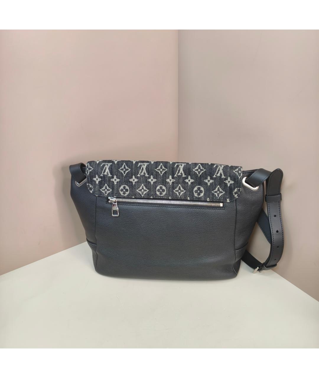 LOUIS VUITTON Черная кожаная сумка через плечо, фото 8