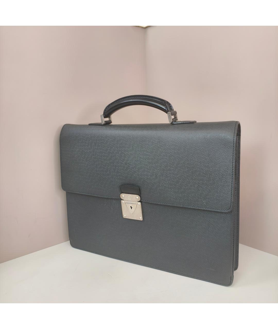 LOUIS VUITTON Черная кожаная сумка с короткими ручками, фото 7