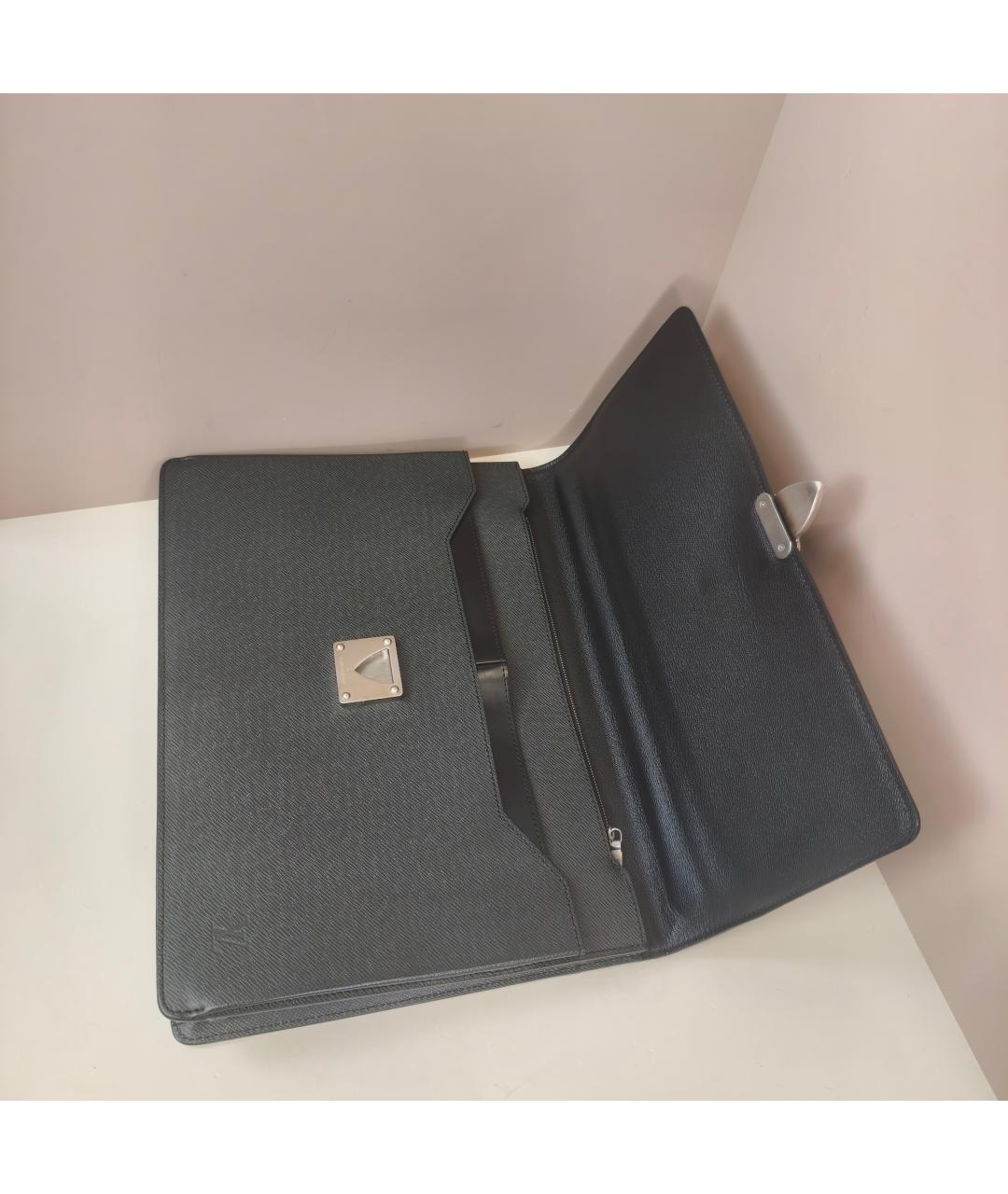 LOUIS VUITTON Черная кожаная сумка с короткими ручками, фото 4