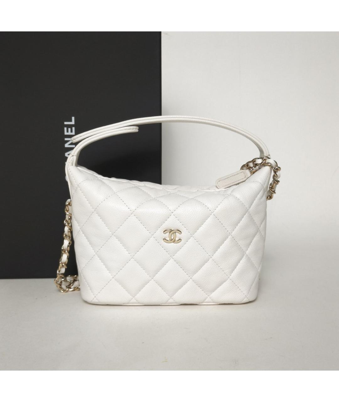 CHANEL Белая кожаная сумка с короткими ручками, фото 9