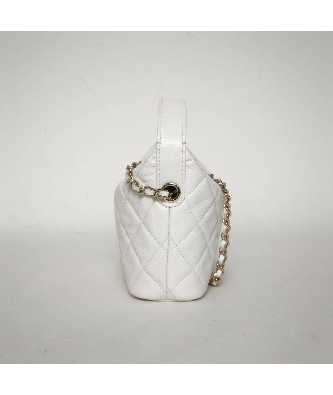 CHANEL Белая кожаная сумка с короткими ручками, фото 5
