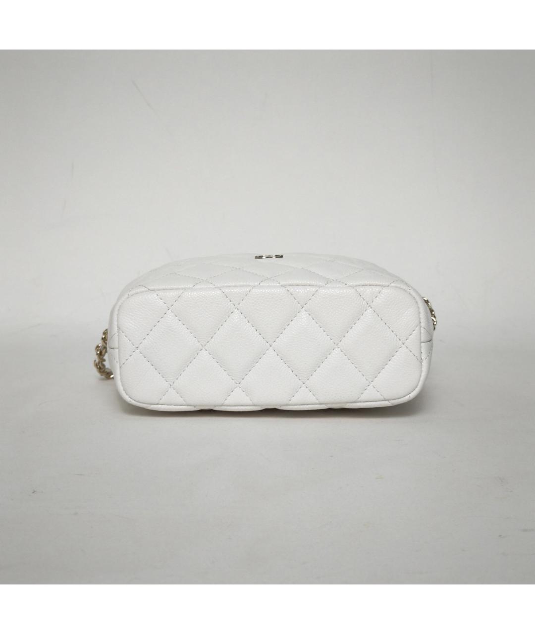 CHANEL Белая кожаная сумка с короткими ручками, фото 6