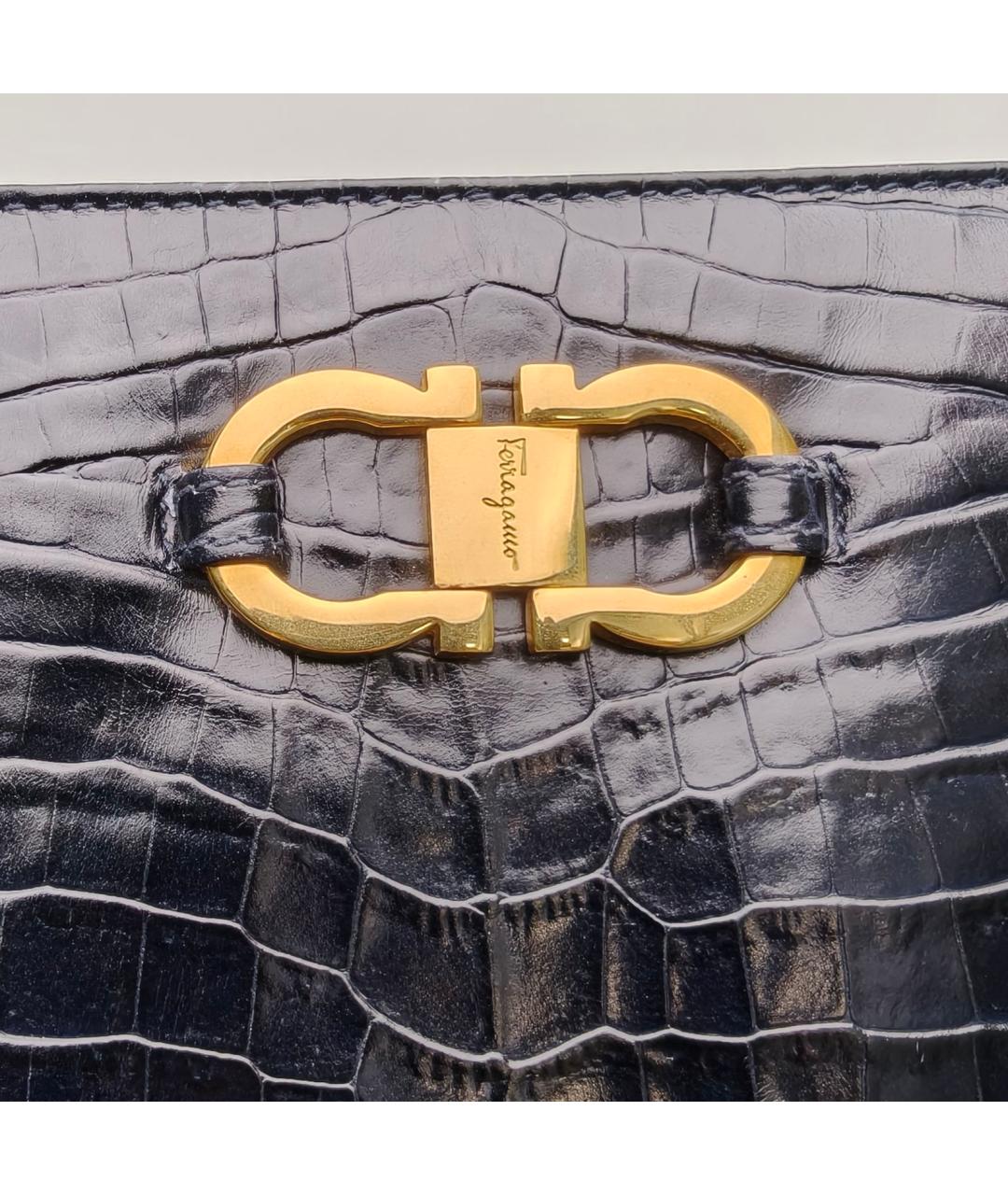 FERRAGAMO Черная кожаная сумка через плечо, фото 7