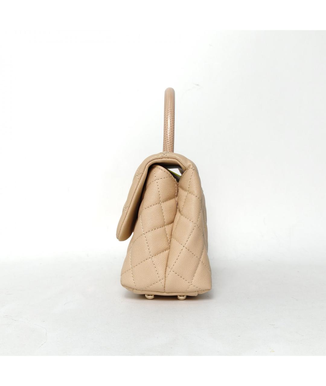 CHANEL Бежевая кожаная сумка с короткими ручками, фото 5