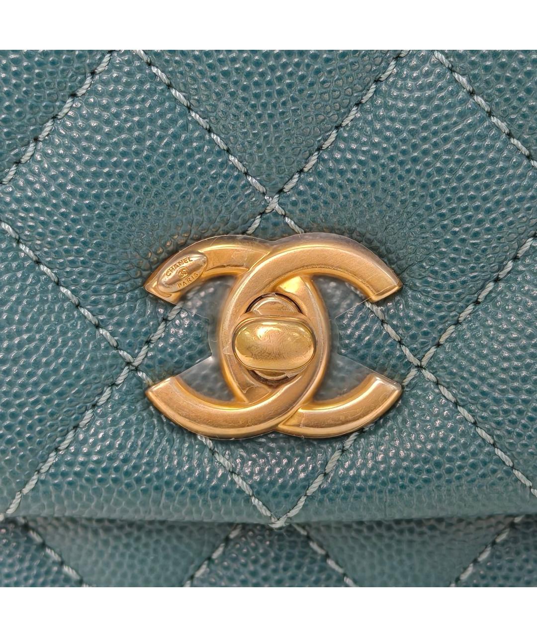 CHANEL Бирюзовая сумка с короткими ручками из экзотической кожи, фото 8