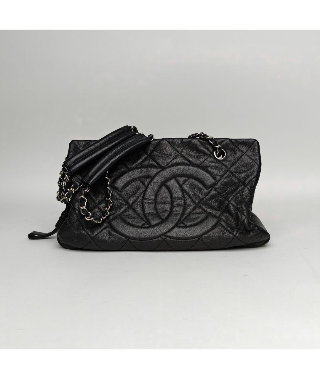 CHANEL Черная кожаная сумка через плечо, фото 2