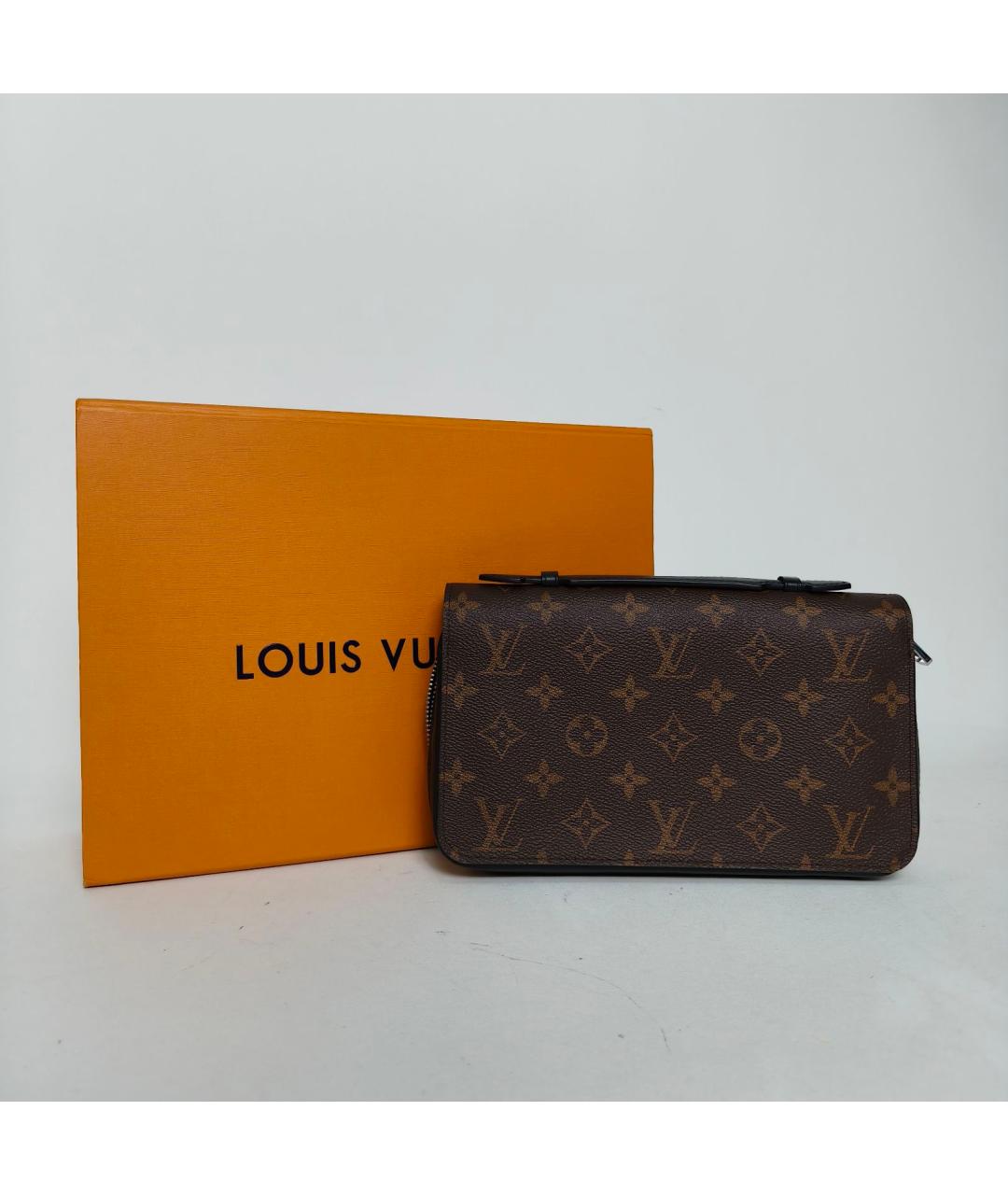 LOUIS VUITTON Коричневый кошелек, фото 8