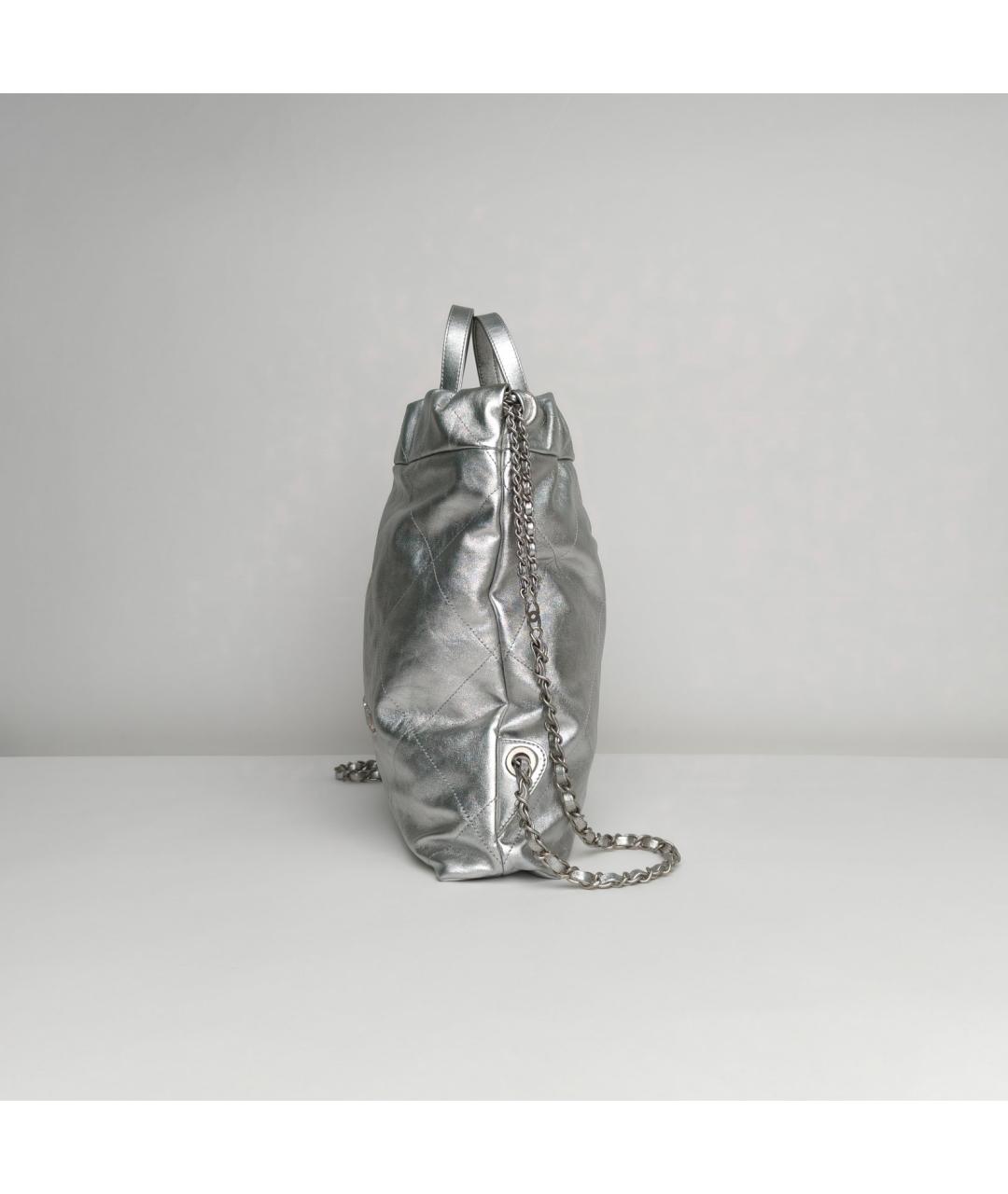 CHANEL Серебрянный кожаный рюкзак, фото 3