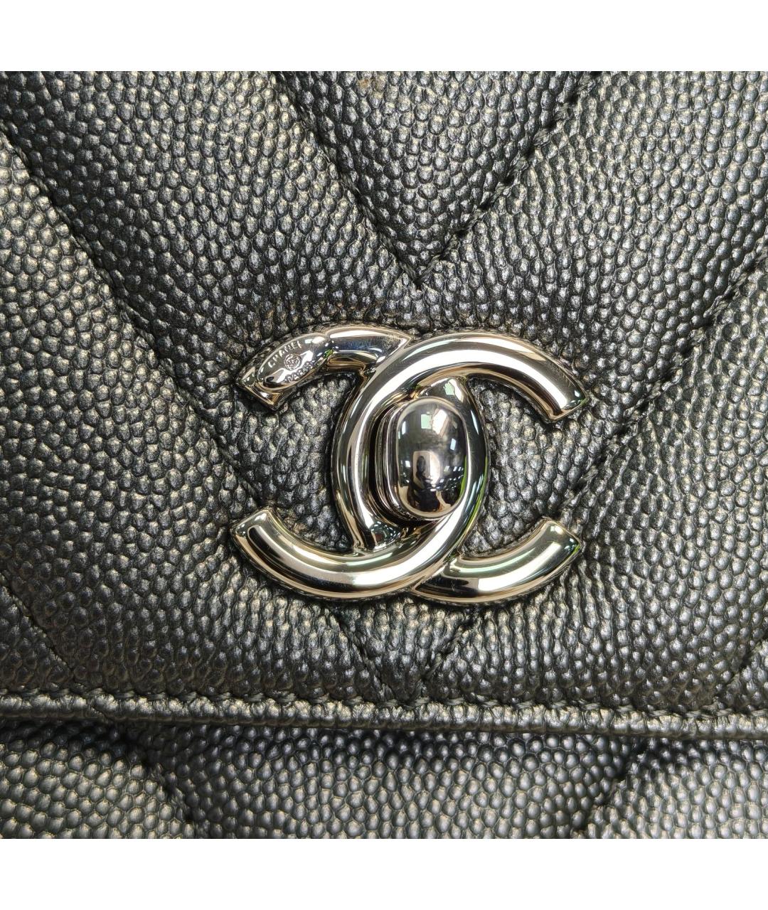 CHANEL Антрацитовая кожаная сумка с короткими ручками, фото 5