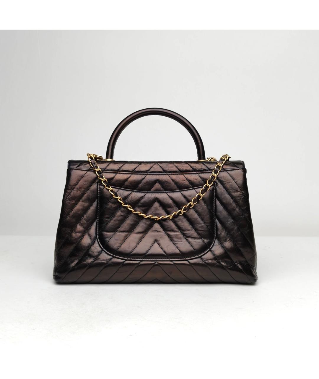 CHANEL Черная кожаная сумка с короткими ручками, фото 4