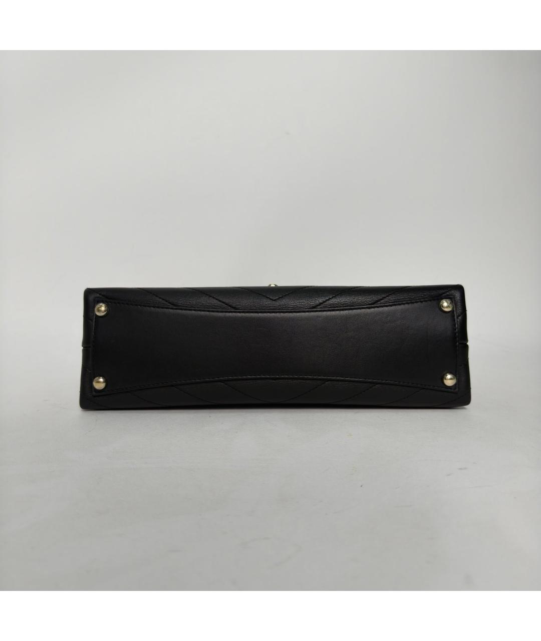 CHANEL Черная кожаная сумка через плечо, фото 6