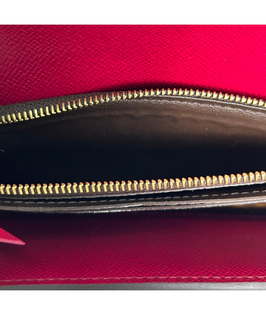 LOUIS VUITTON Коричневый кошелек, фото 7