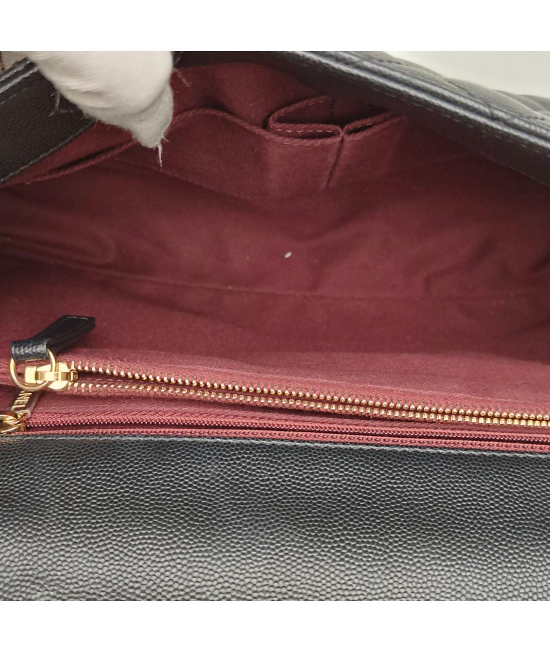 CHANEL Черная кожаная сумка с короткими ручками, фото 7