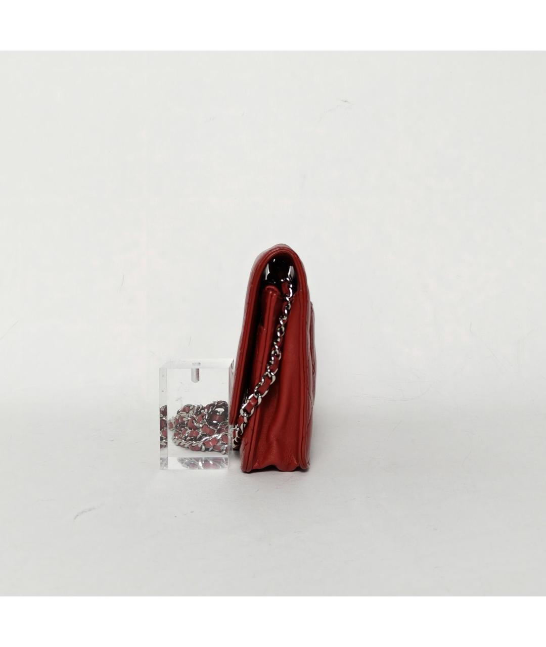 CHANEL Красная кожаная сумка через плечо, фото 5