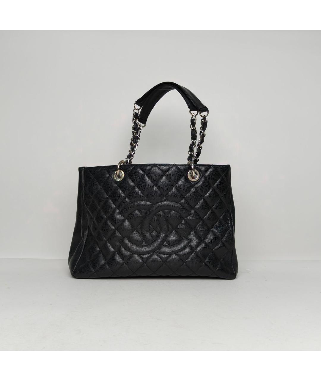CHANEL Черная кожаная сумка через плечо, фото 2