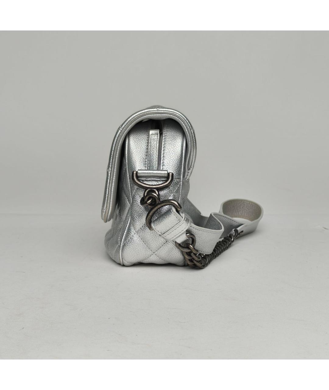 CHANEL Серебряная кожаная сумка через плечо, фото 3