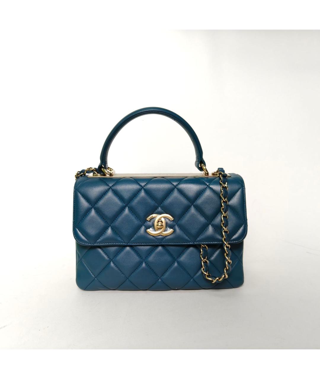 CHANEL Темно-синяя кожаная сумка через плечо, фото 2