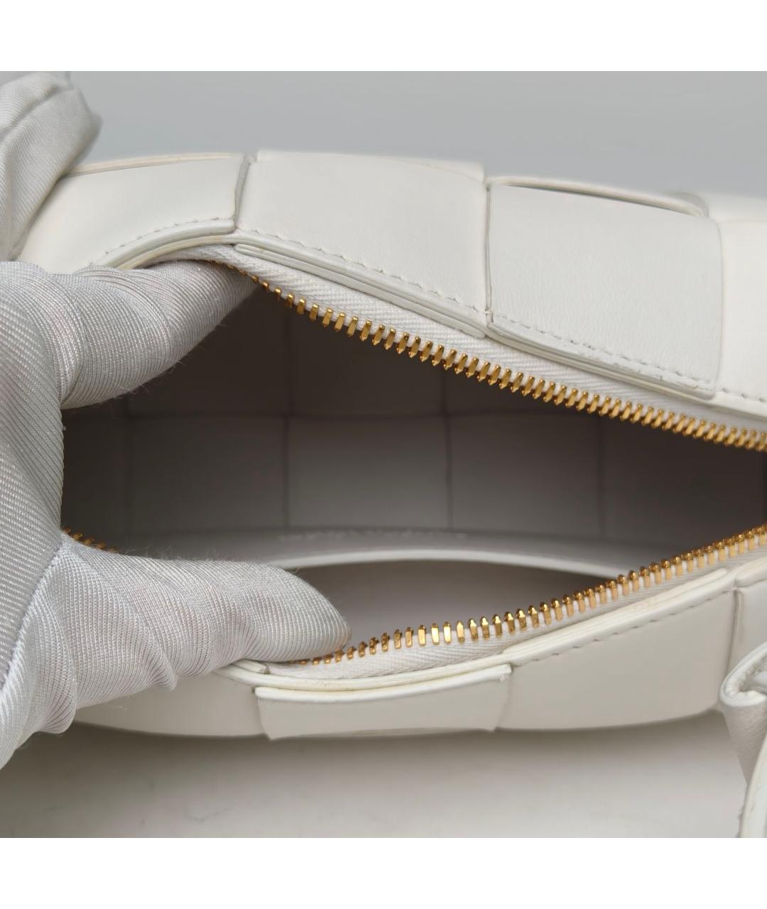 BOTTEGA VENETA Белая кожаная сумка через плечо, фото 6