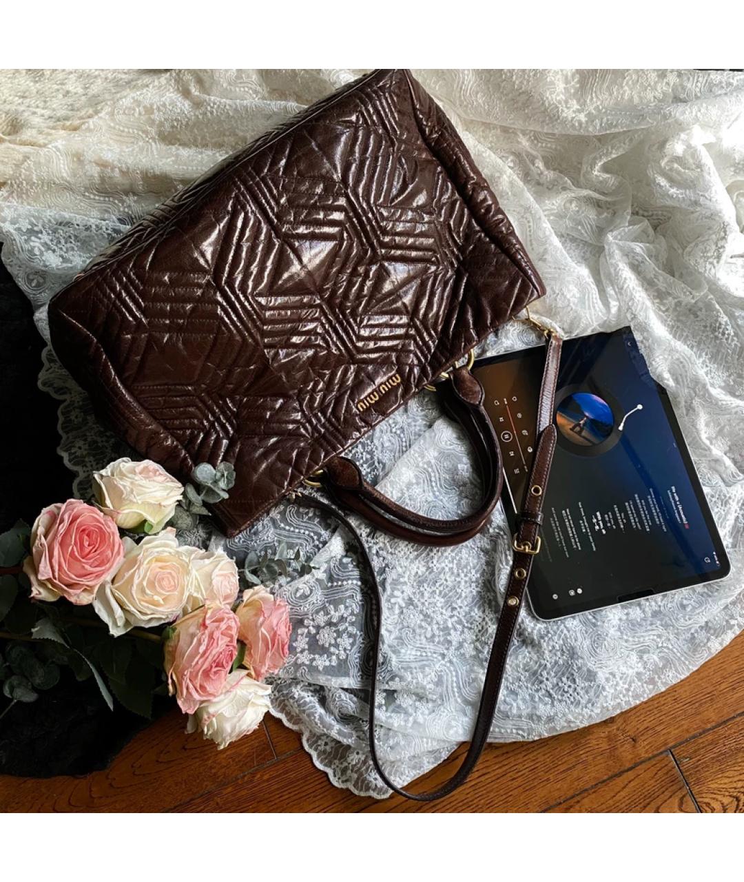 MIU MIU Коричневая кожаная сумка с короткими ручками, фото 8