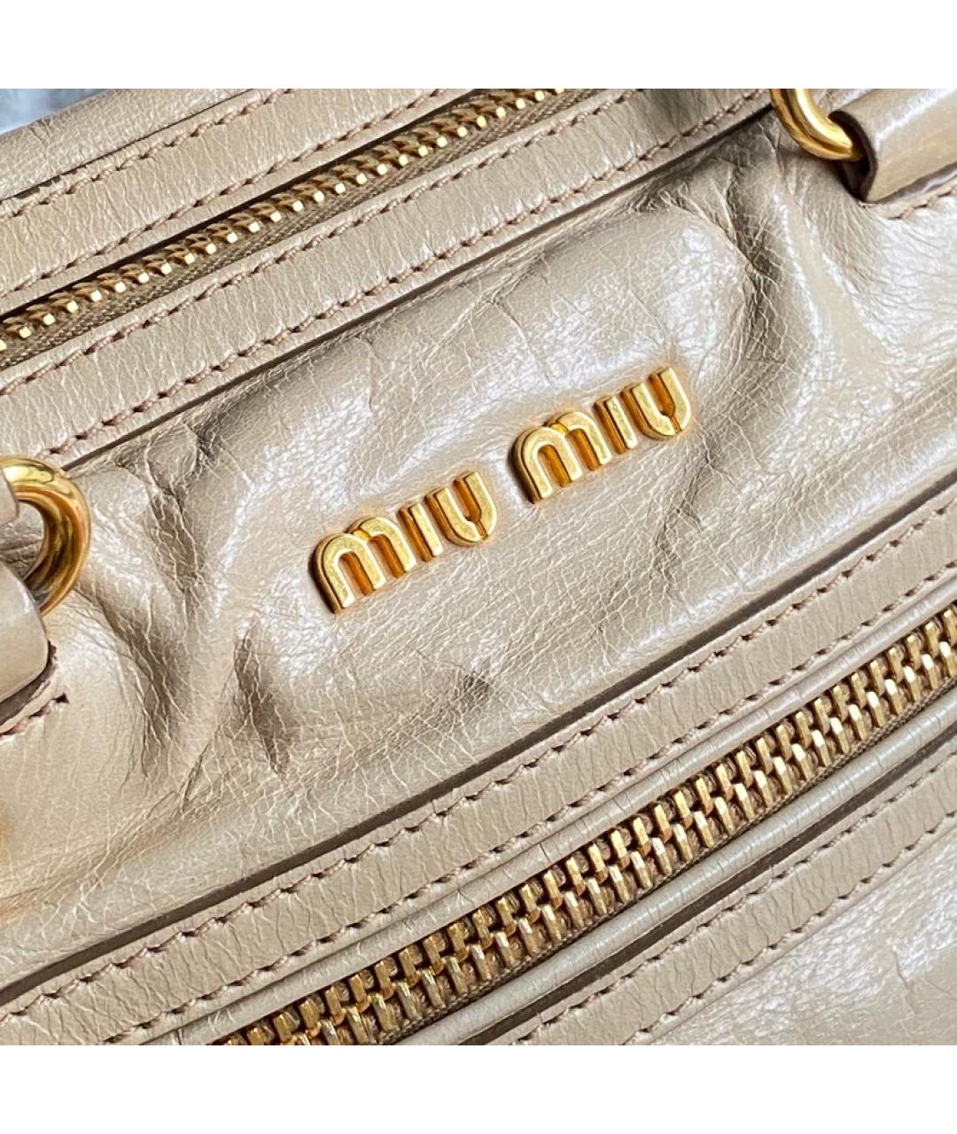 MIU MIU Белая кожаная сумка с короткими ручками, фото 2