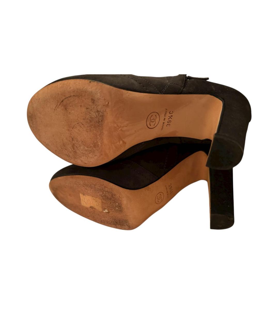 CHANEL Серые замшевые ботильоны, фото 6