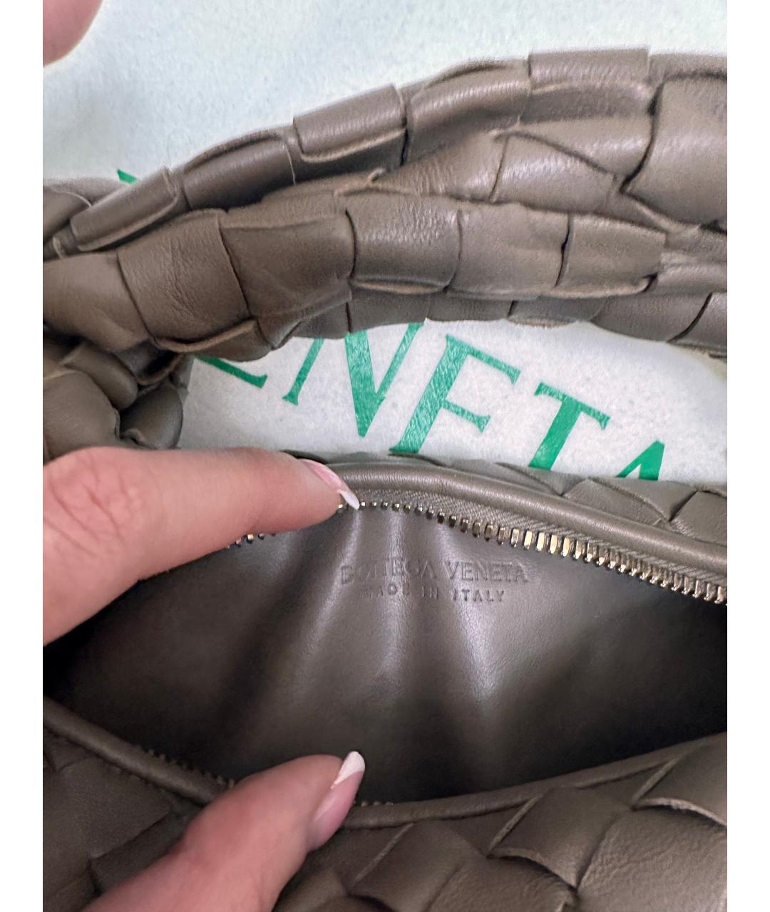 BOTTEGA VENETA Бежевая кожаная сумка с короткими ручками, фото 4