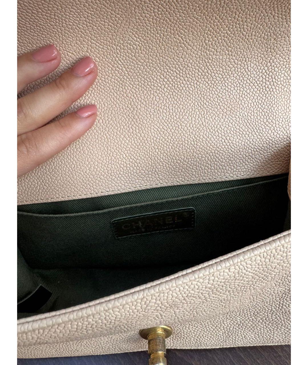 CHANEL Бежевая кожаная сумка через плечо, фото 4