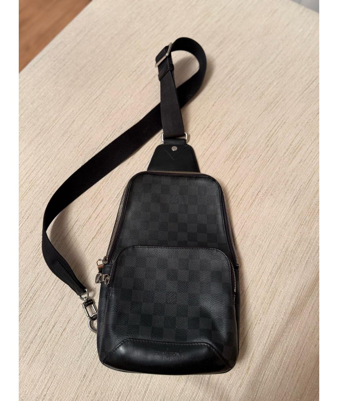 LOUIS VUITTON Черная сумка на плечо, фото 9