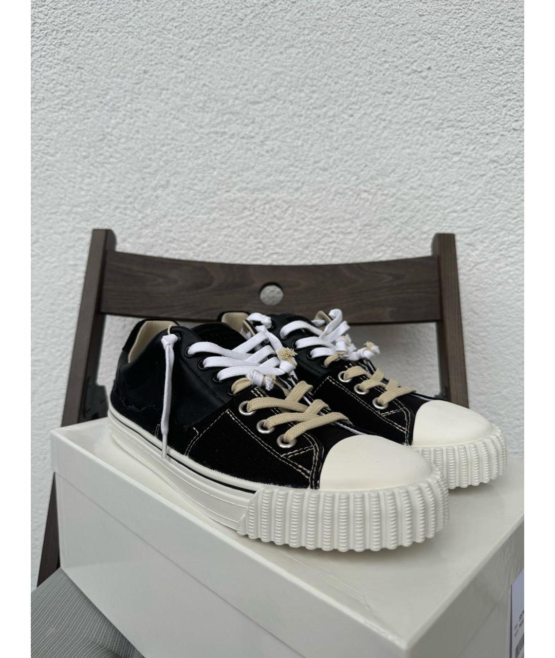 MAISON MARGIELA Черные кожаные низкие кроссовки / кеды, фото 2