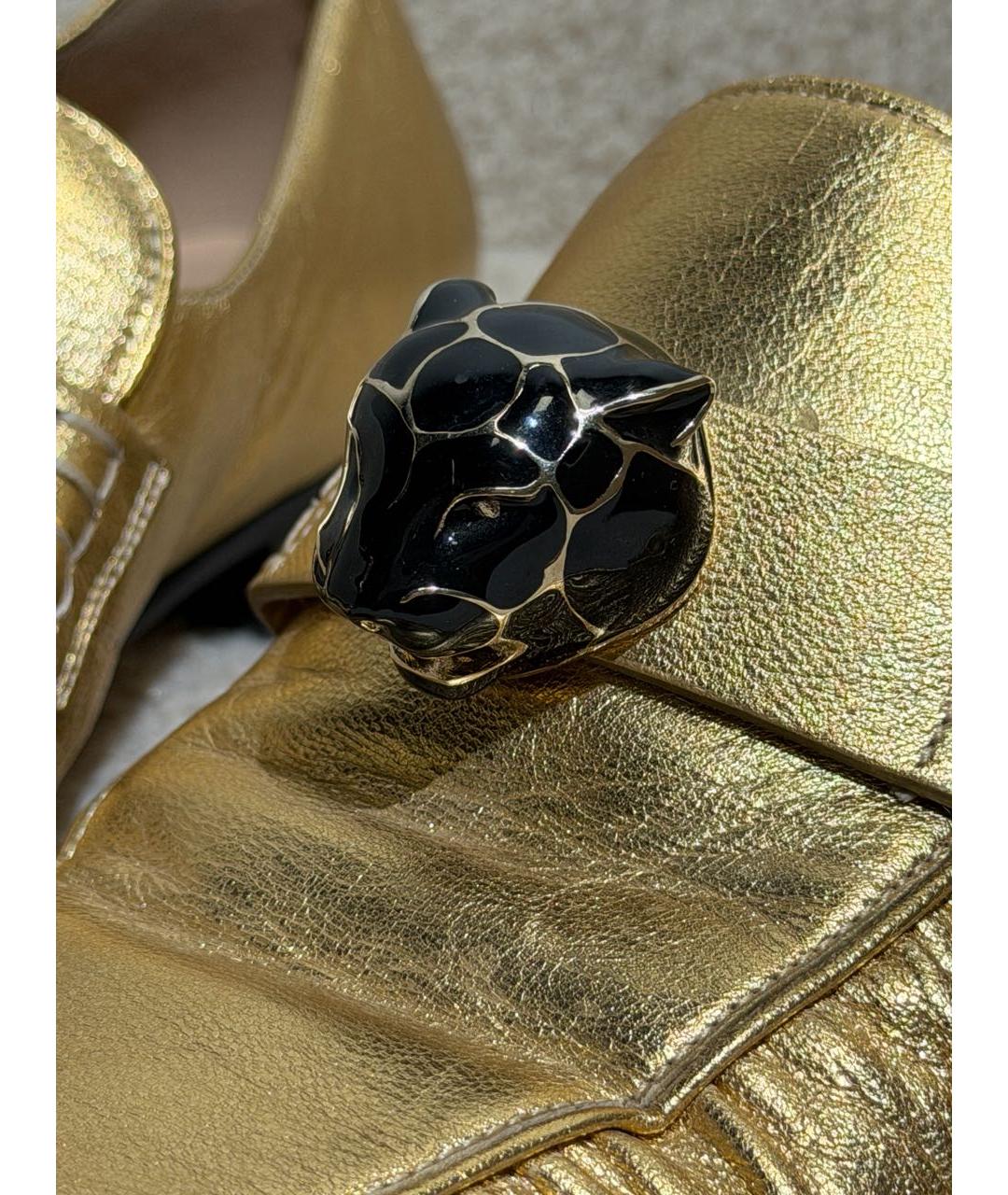 VALENTINO Золотые кожаные лоферы, фото 5