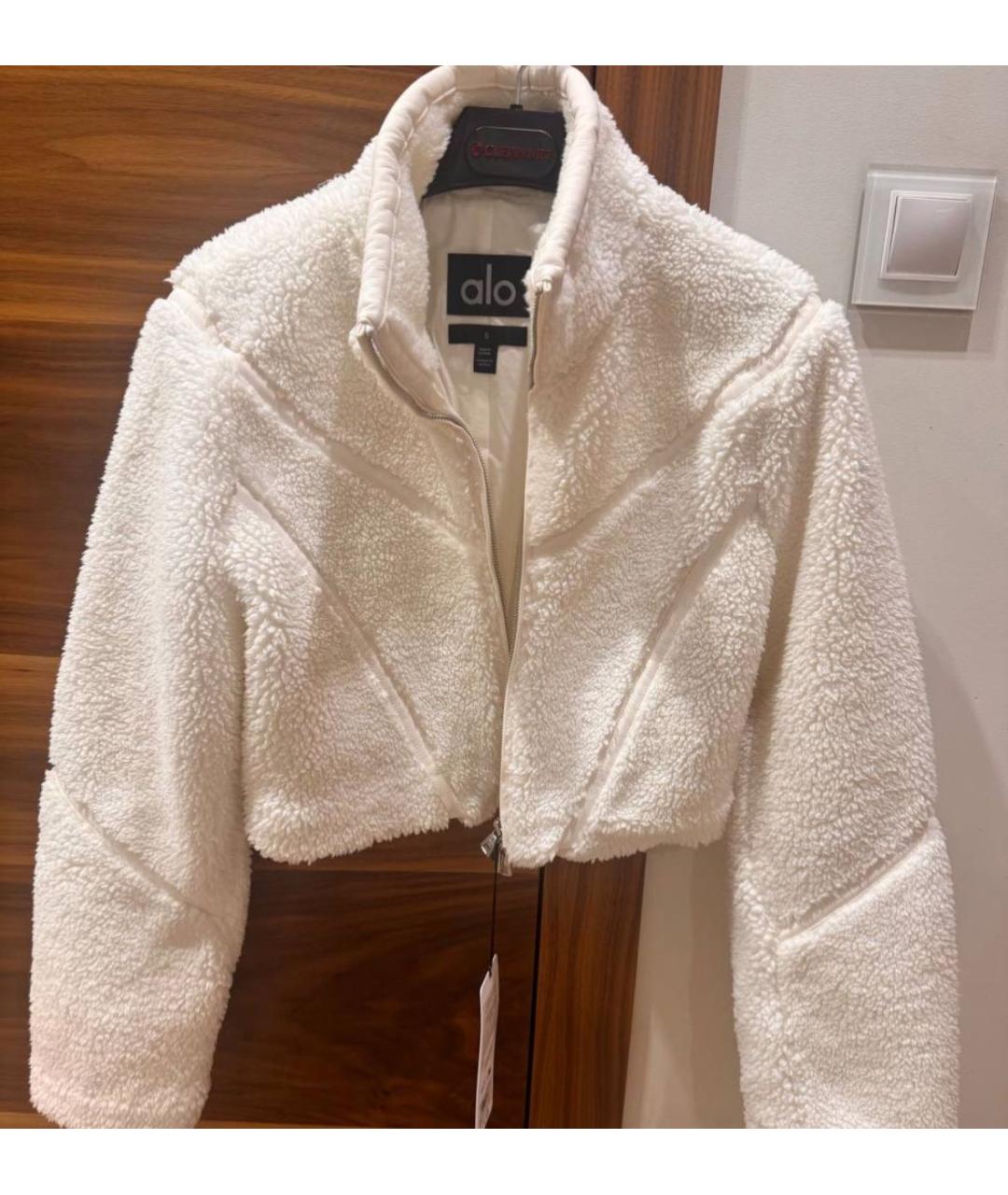 ALO YOGA Белый пуховик, фото 4
