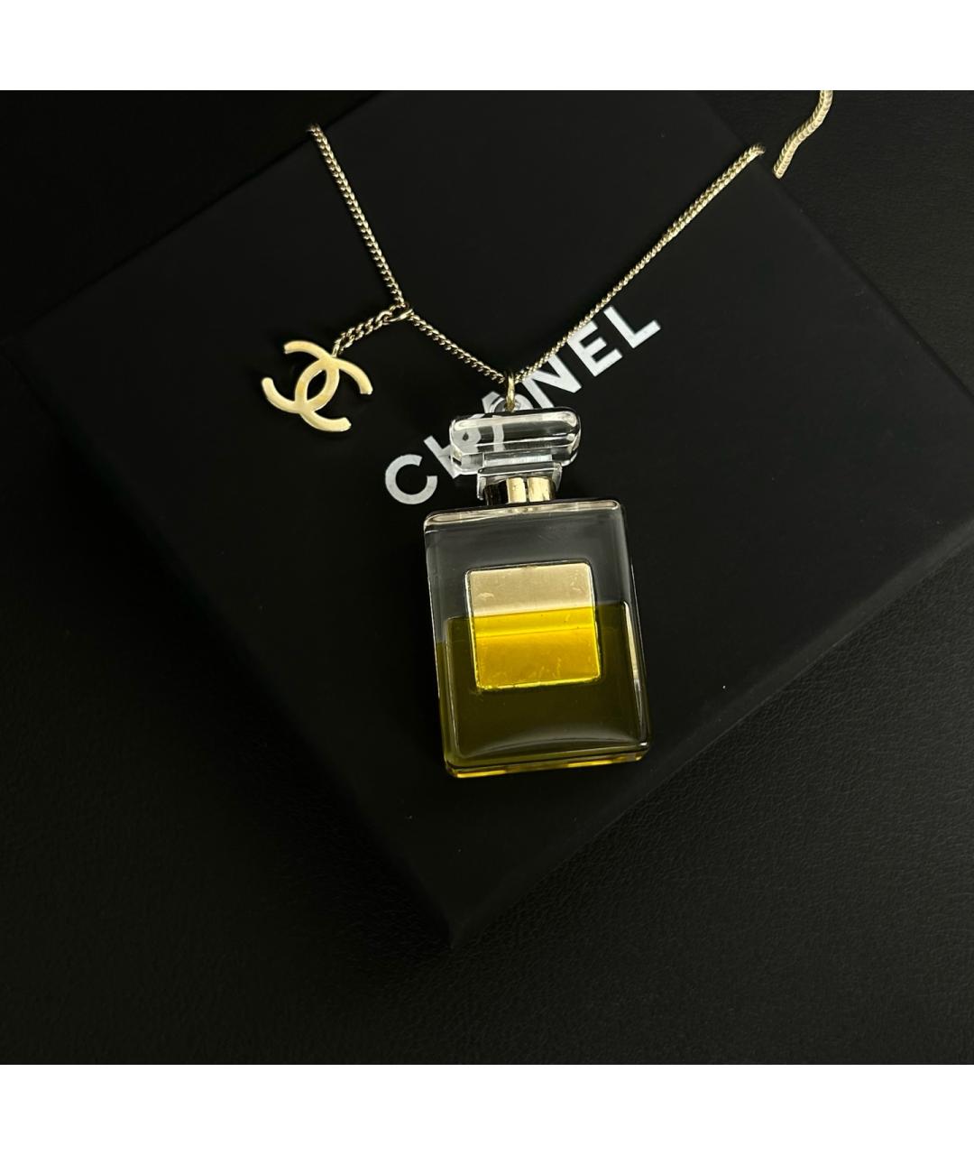 CHANEL Золотое металлическое колье, фото 3