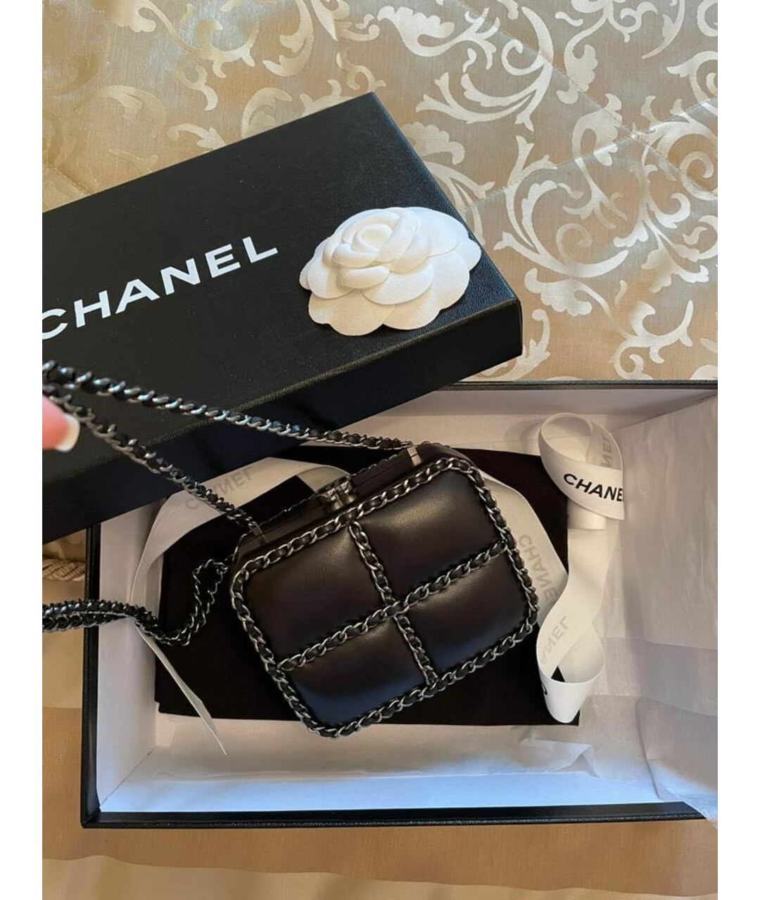 CHANEL Черная кожаная сумка тоут, фото 3