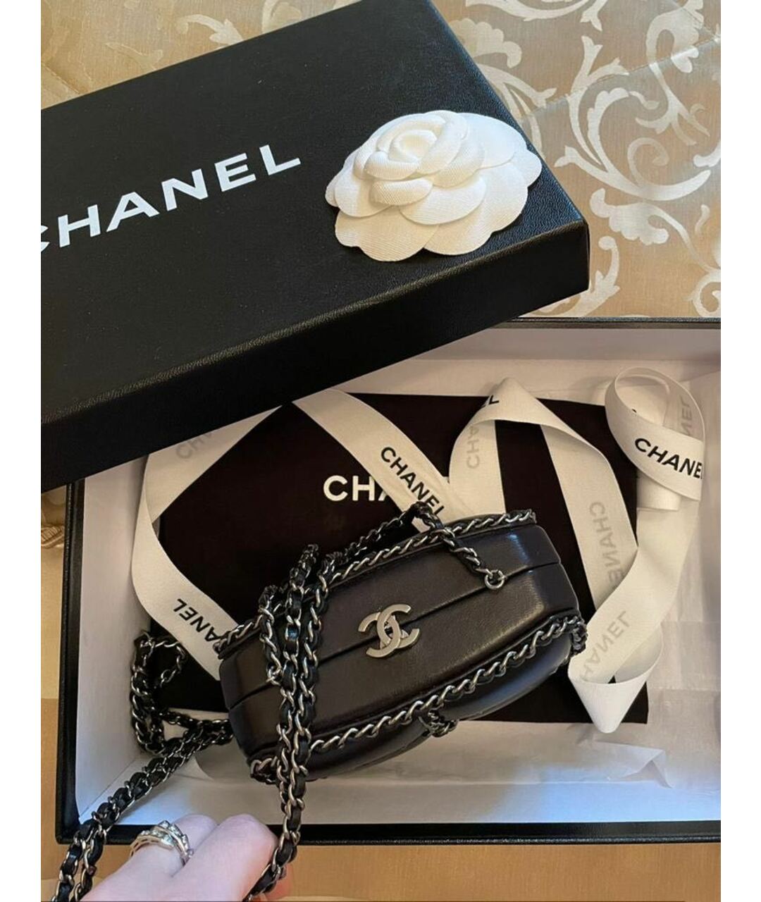 CHANEL Черная кожаная сумка тоут, фото 6