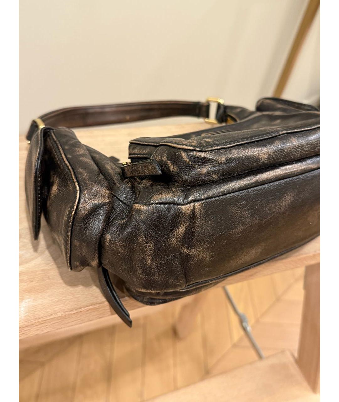 MIU MIU Коричневая кожаная сумка с короткими ручками, фото 8