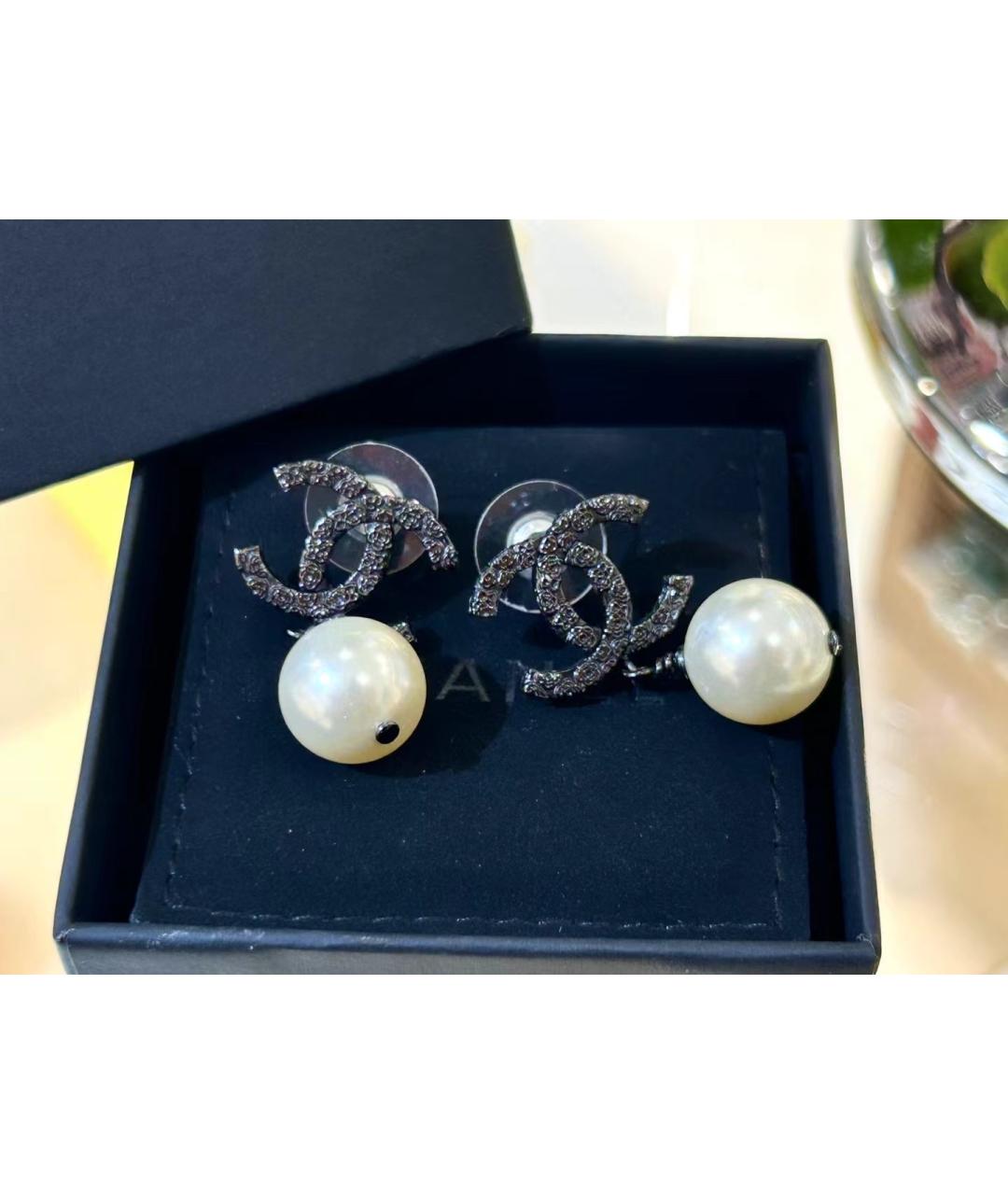 CHANEL Черные металлические серьги, фото 4