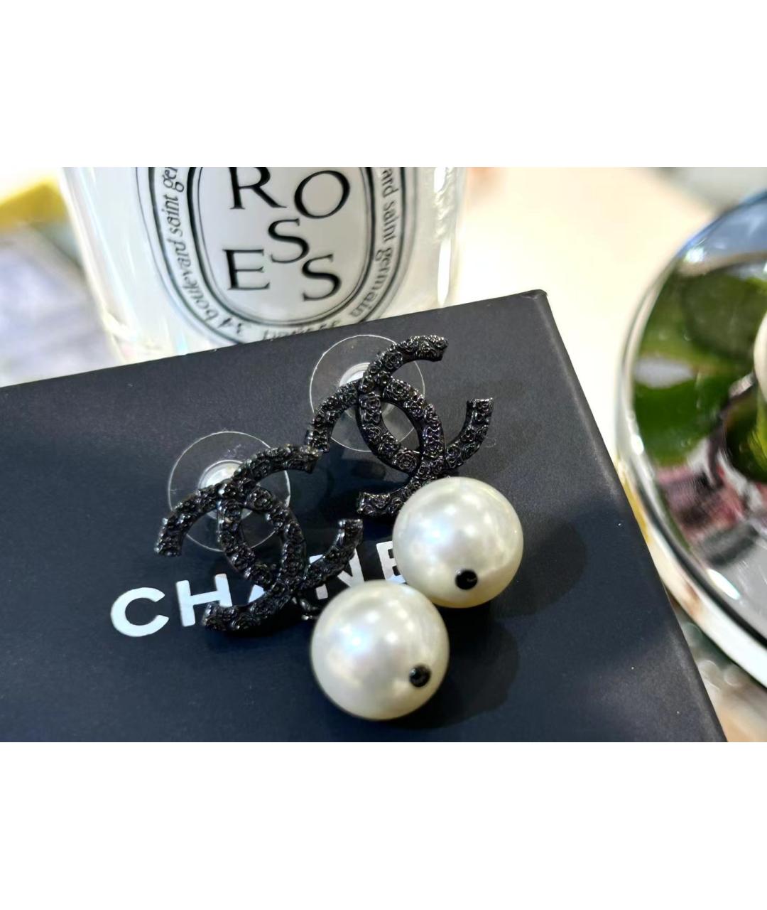 CHANEL Черные металлические серьги, фото 2