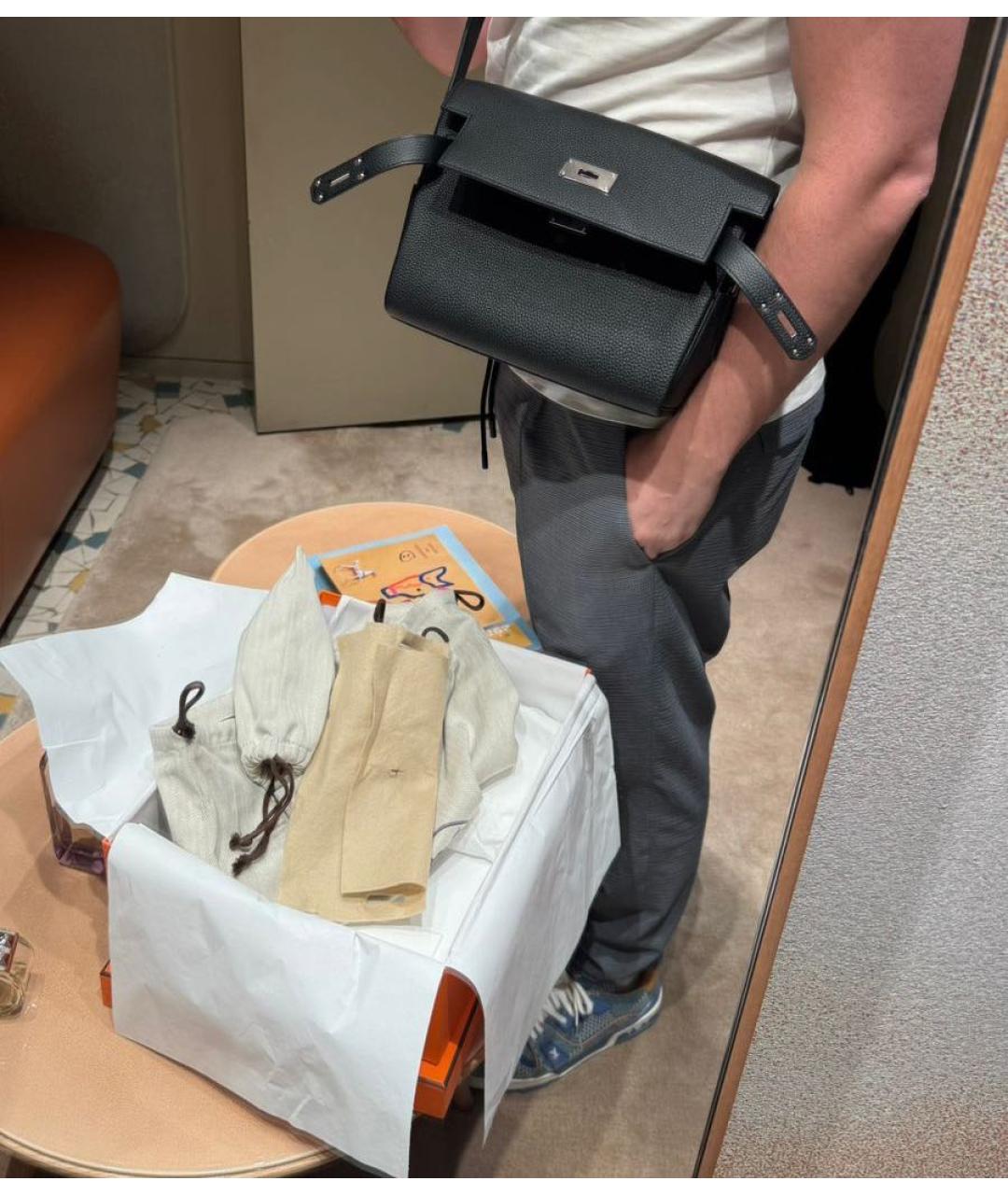 HERMES Черная кожаная сумка на плечо, фото 5