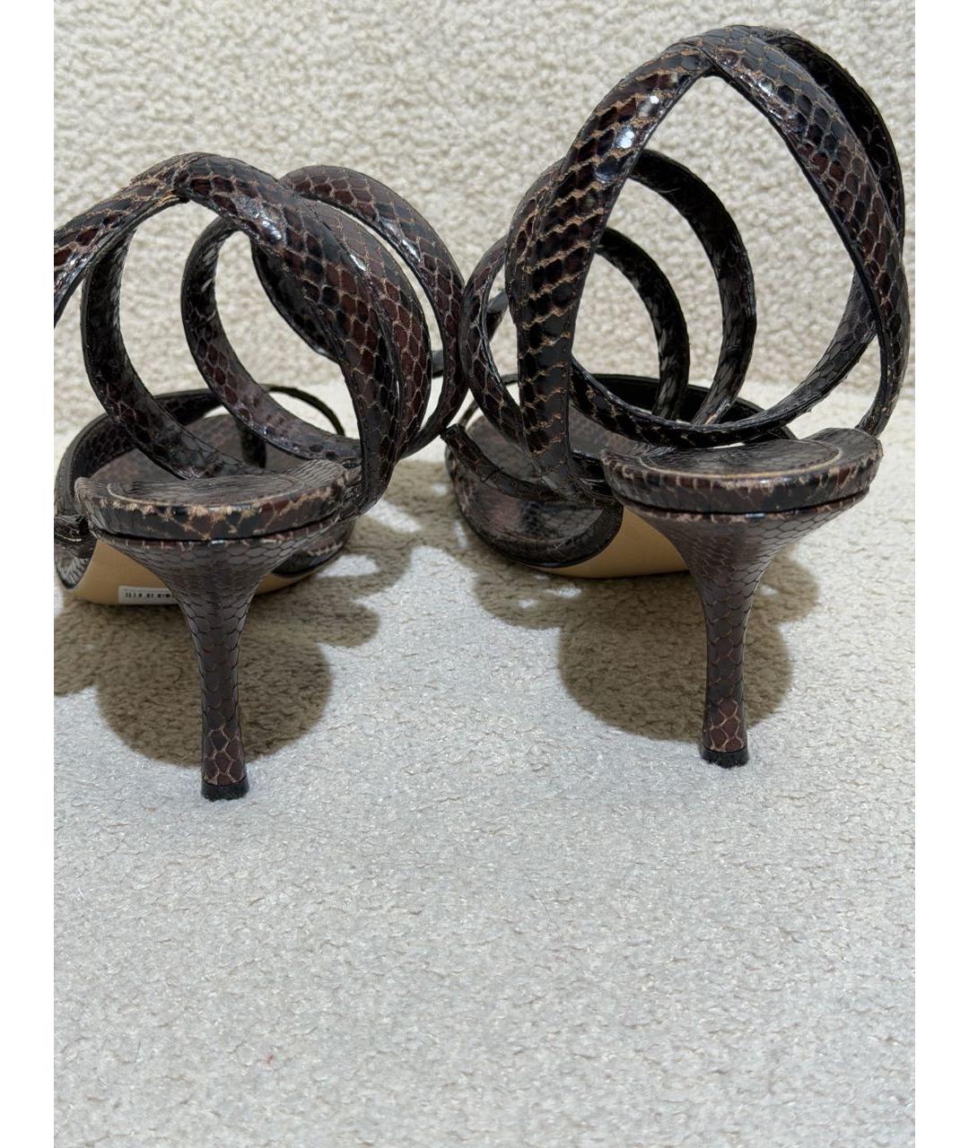 BOTTEGA VENETA Коричневые кожаные босоножки, фото 4