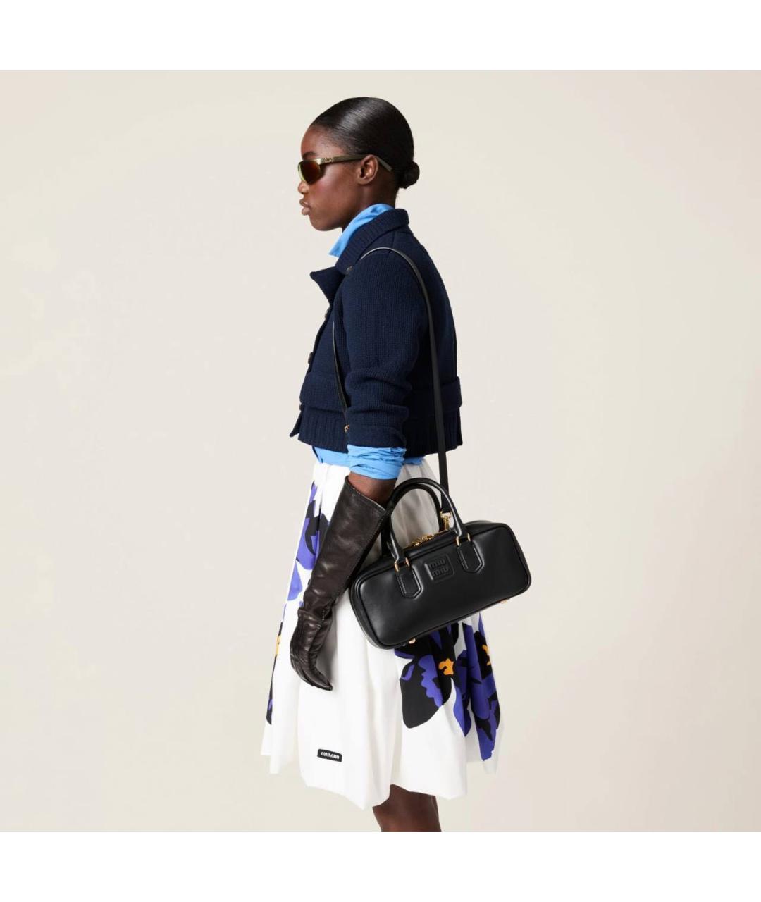 MIU MIU Черная кожаная сумка с короткими ручками, фото 3