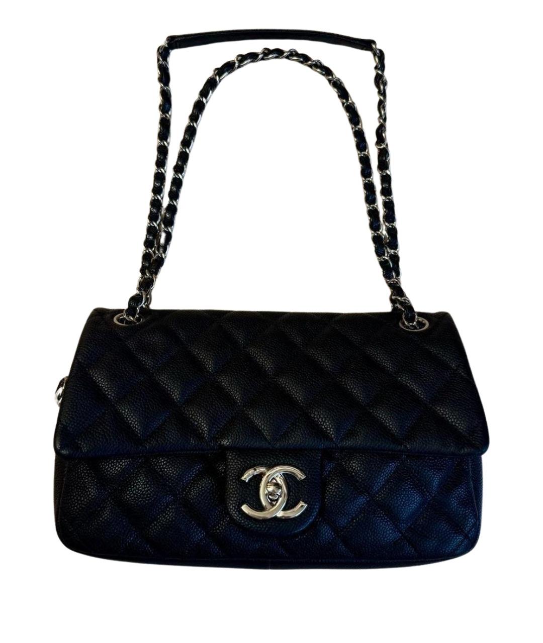 CHANEL Черная кожаная сумка через плечо, фото 1